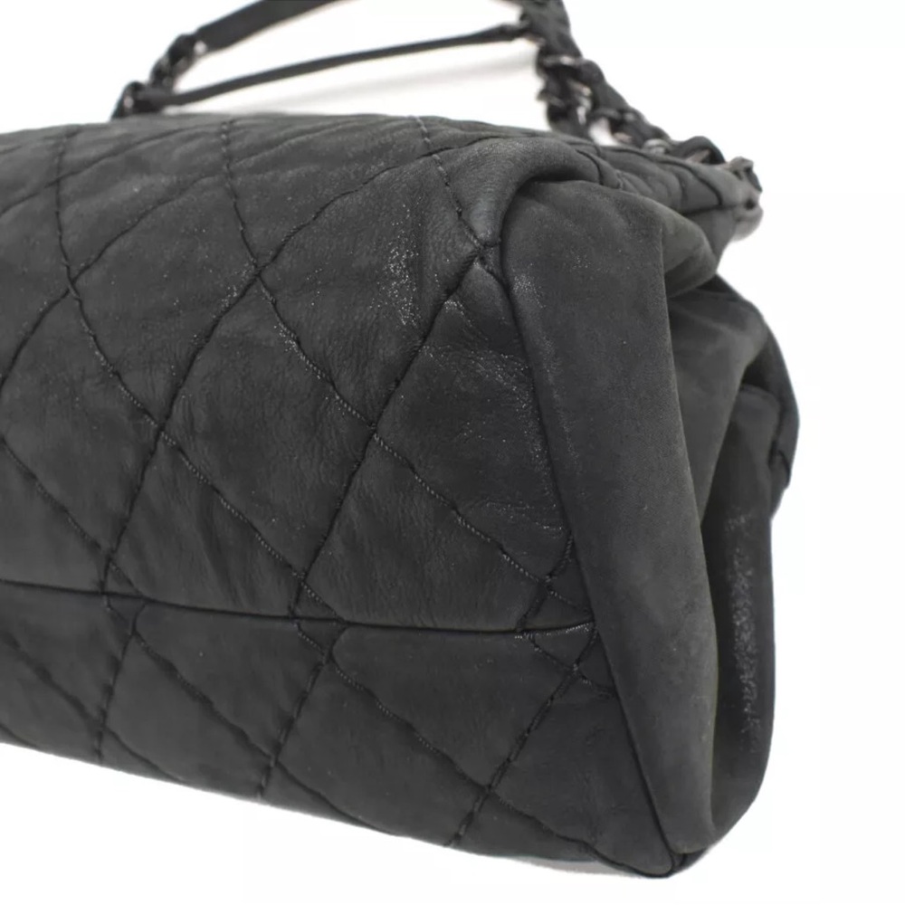 CHANEL Wildstitch CC Charm Calfskin Leather Chain Shoulder Bag ( like new) - Picture 5 of 9
